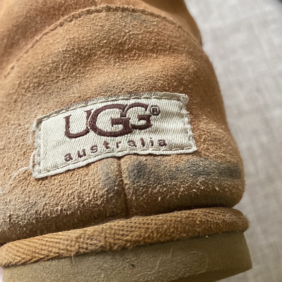 Ugg boots - Picture 6 of 6
